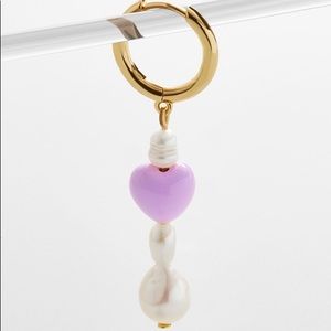 Viola Pearl Drop Single Earring